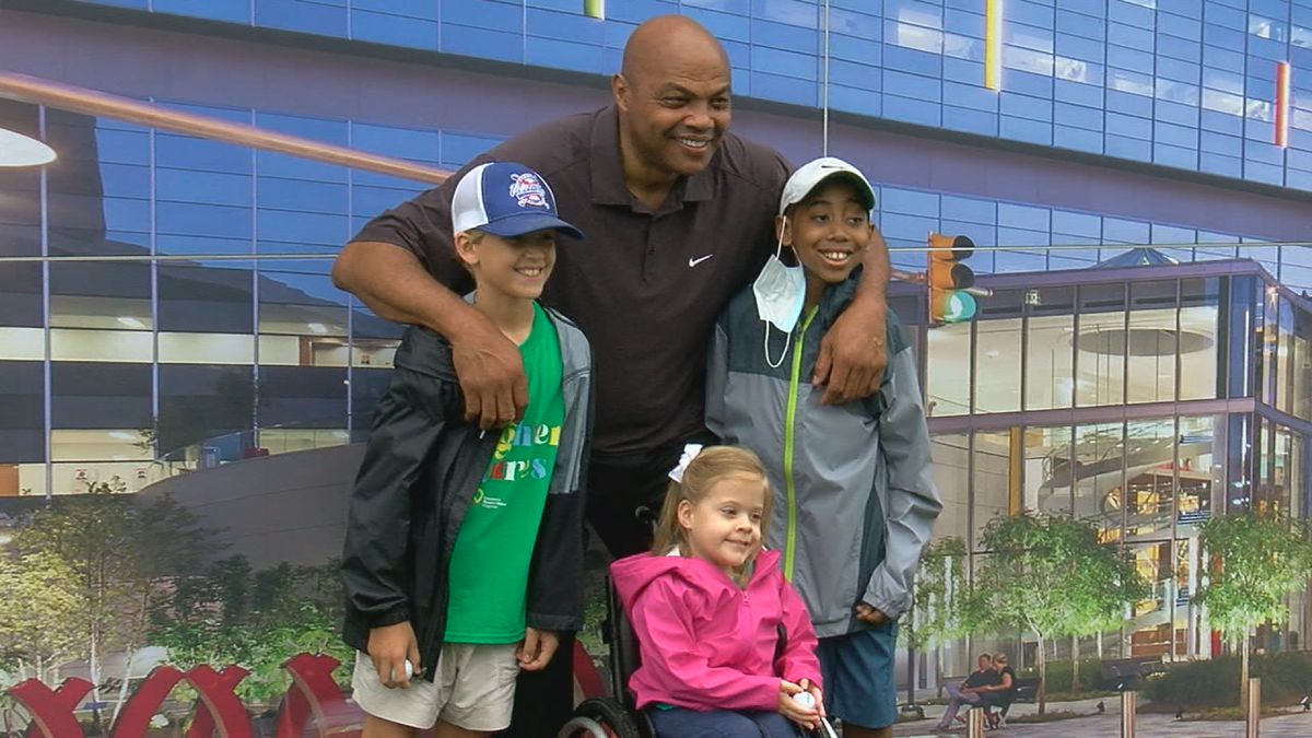 NBA and Auburn basketball legend Charles Barkley and several patients from Children's Hospital.