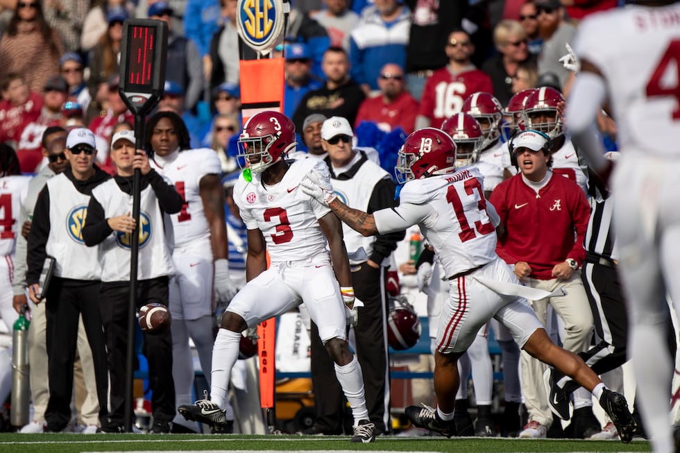 Alabama defensive back Terrion Arnold (3) and Malachi Moore celebrate an interception during...